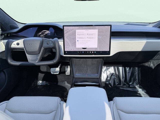 2023 Tesla Model S Plaid