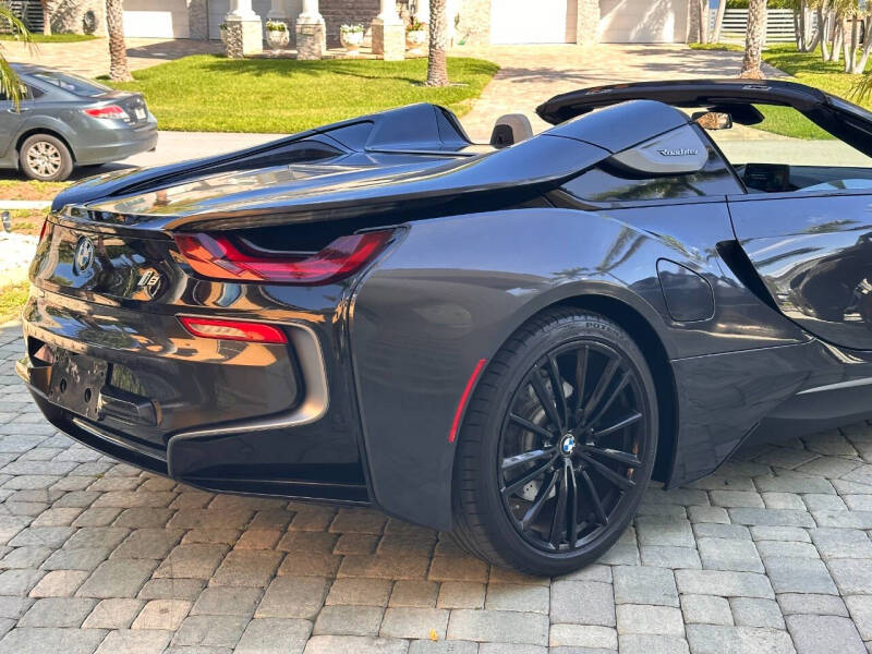 2019 BMW i8
