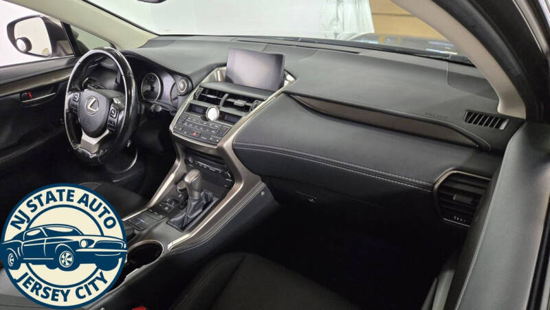 2017 Lexus NX 200t