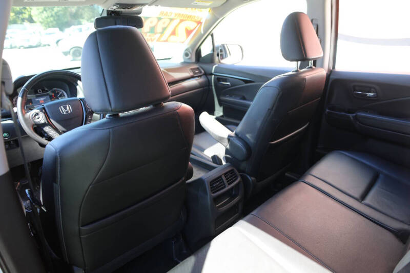 2017 Honda Ridgeline RTL-E