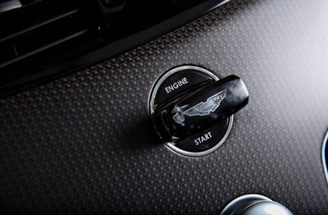 2017 Aston Martin V12 Vantage S Roadster