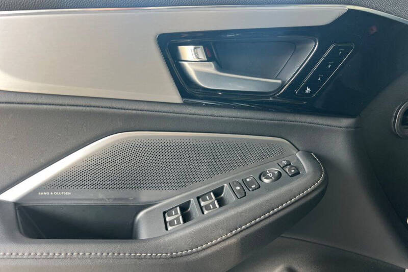 2026 Acura MDX w/Tech