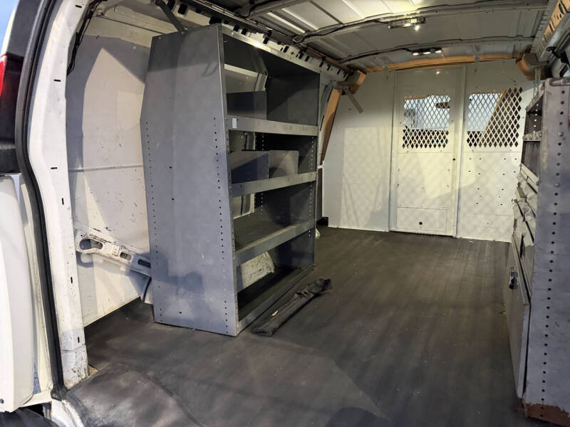 2016 Chevrolet Express 2500