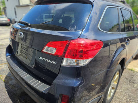 2013 Subaru Outback 2.5i Limited