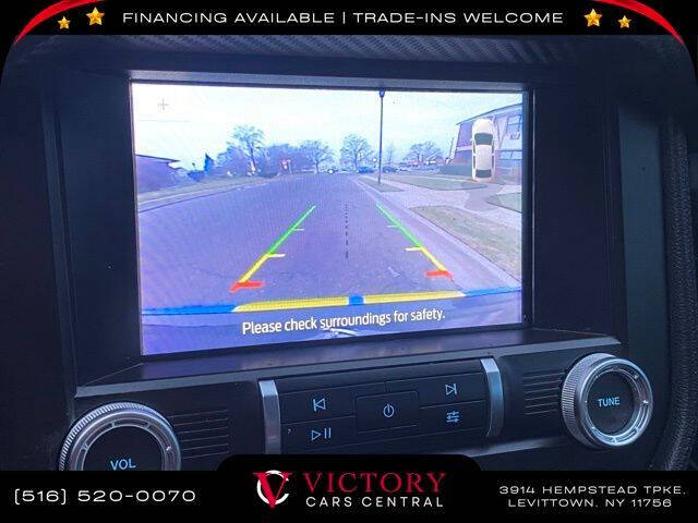 2022 Ford Mustang EcoBoost