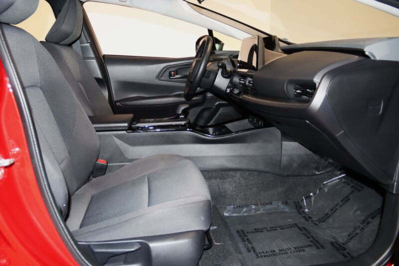 2026 Toyota Prius LE