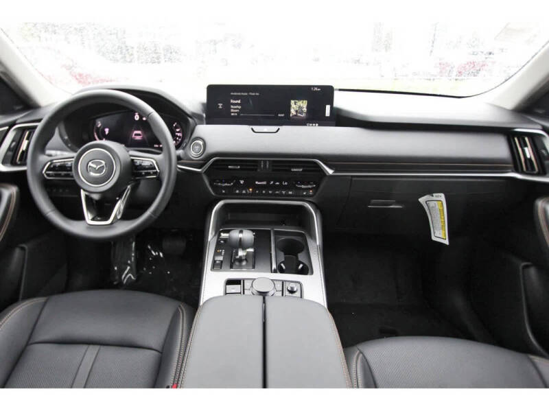 2025 Mazda CX-70 Plug-in Hybrid Premium