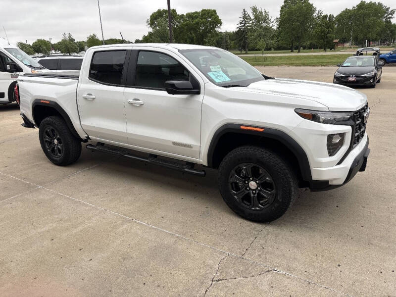 2023 GMC Canyon Elevation