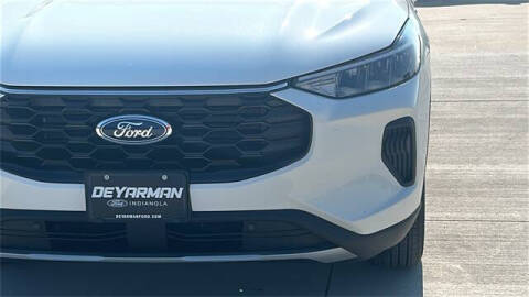 2025 Ford Escape Hybrid ST-Line