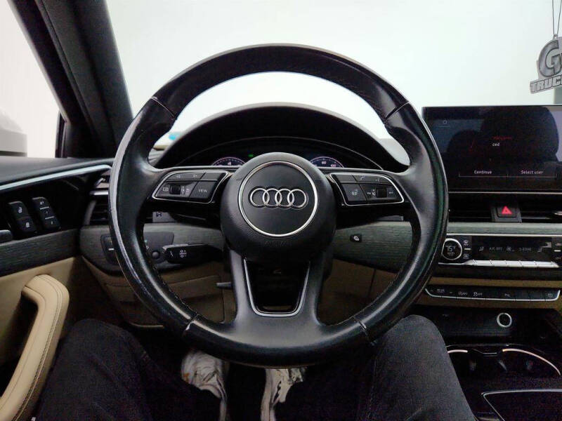 2022 Audi A4 quattro S line Prem Plus 45 TFSI