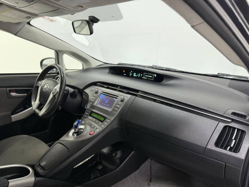 2015 Toyota Prius Three