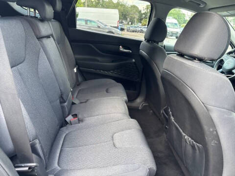 2020 Hyundai Santa Fe SE