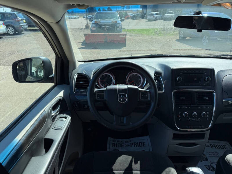 2013 Dodge Grand Caravan SE