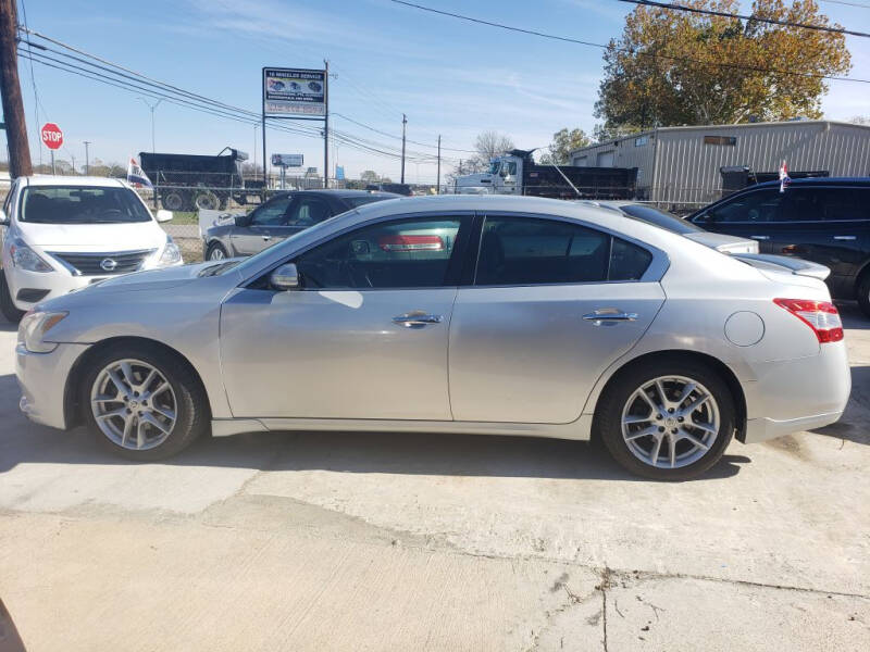 2010 Nissan Maxima