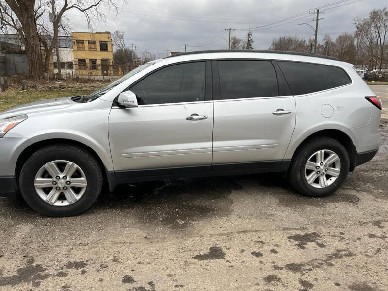 2014 Chevrolet Traverse for sale at Yousif & Sons Used Auto in Detroit MI