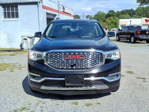 2017 GMC Acadia Denali