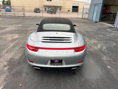2014 Porsche 911 Carrera 4