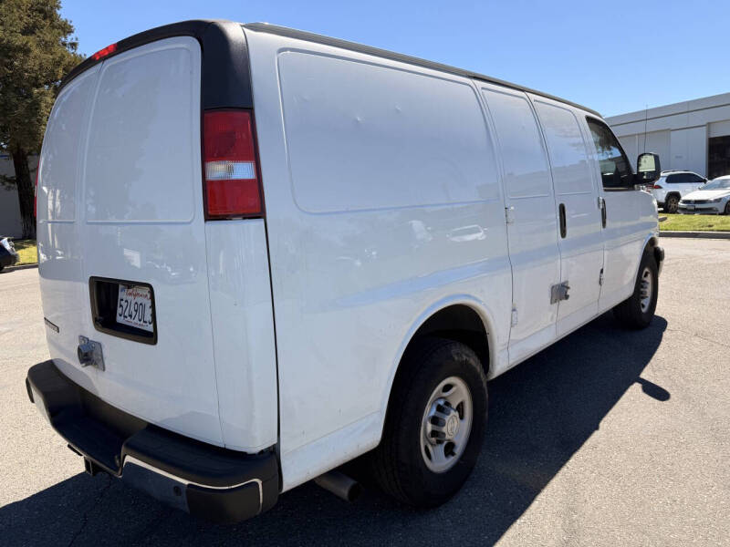 2020 Chevrolet Express 2500