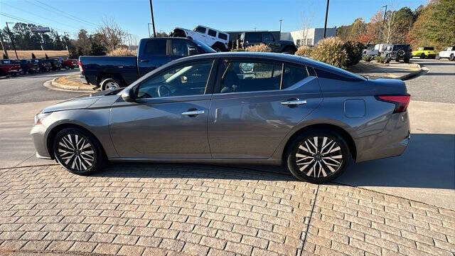 2023 Nissan Altima 2.5 SV