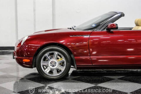 2004 Ford Thunderbird Deluxe