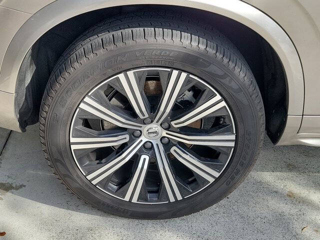 2024 Volvo XC90 B5 Core Bright Theme