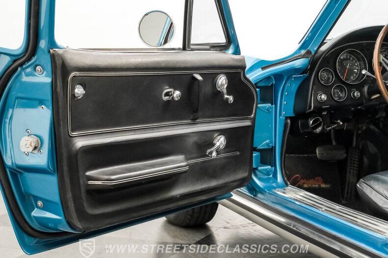 1965 Chevrolet Corvette