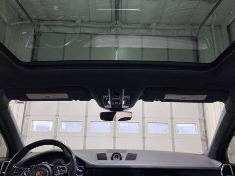 2021 Porsche Cayenne Turbo