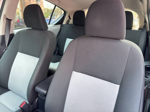 2012 Toyota Prius c Two