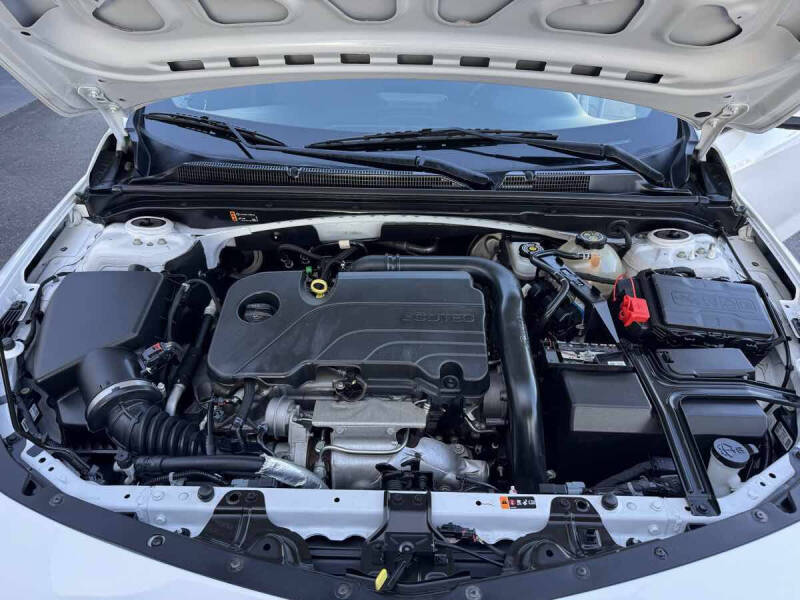 2022 Chevrolet Malibu LS