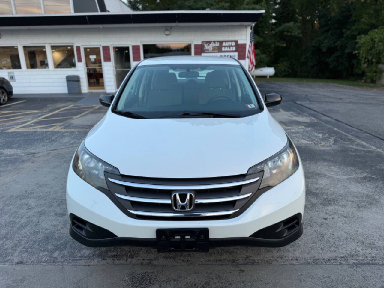 2014 Honda CR-V for sale at Nutfield Petroleum in Londonderry, NH