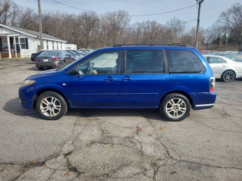 2004 Mazda MPV