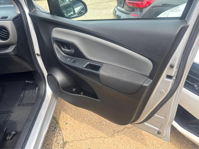 2015 Toyota Yaris