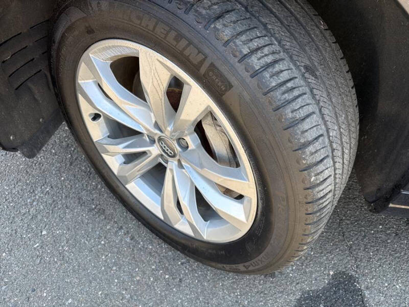 2017 Audi Q7 2.0T quattro Premium