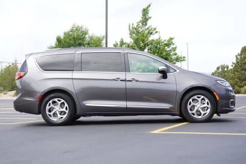 2023 Chrysler Pacifica Limited