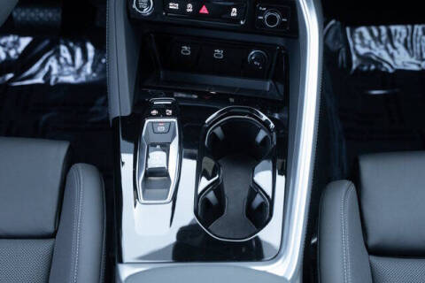 2025 Audi Q5 quattro Prestige TFSI