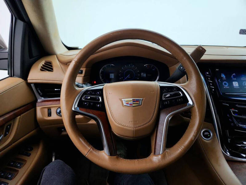 2016 Cadillac Escalade Platinum