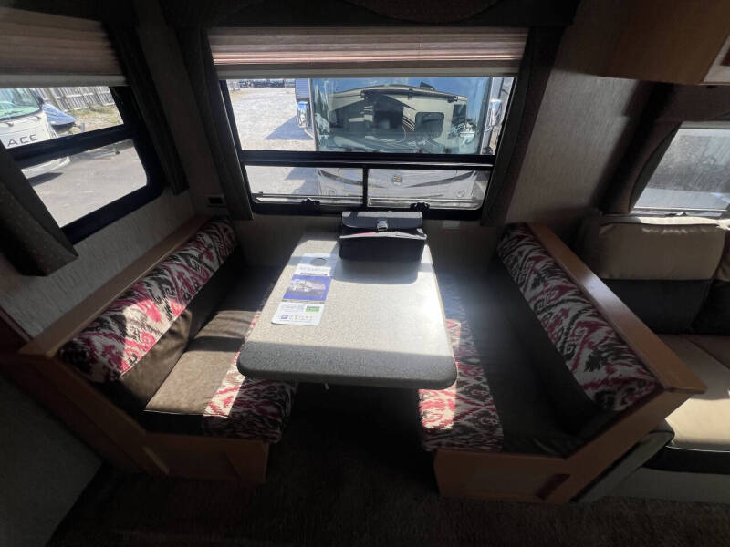 2016 Newmar BAYSTAR SPORT