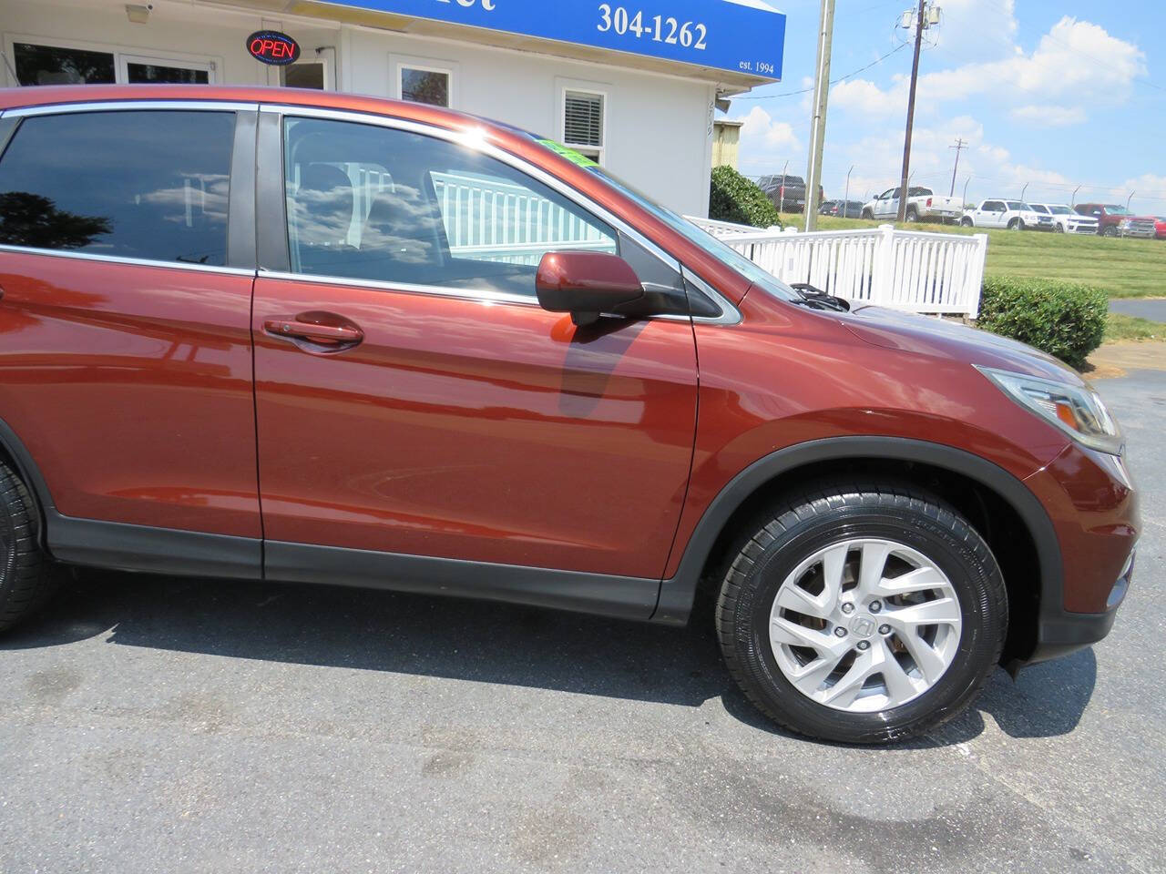 2015 Honda CR-V for sale at Colbert's Auto Outlet in Hickory, NC