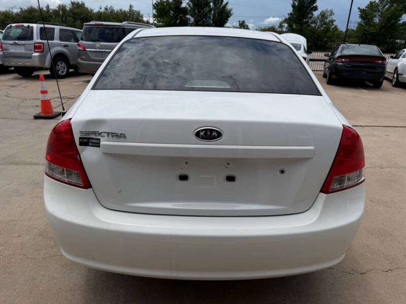2009 Kia Spectra LX
