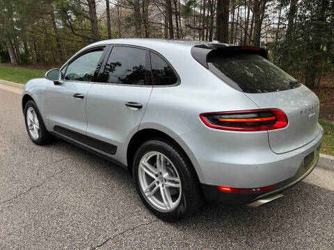 2017 Porsche Macan