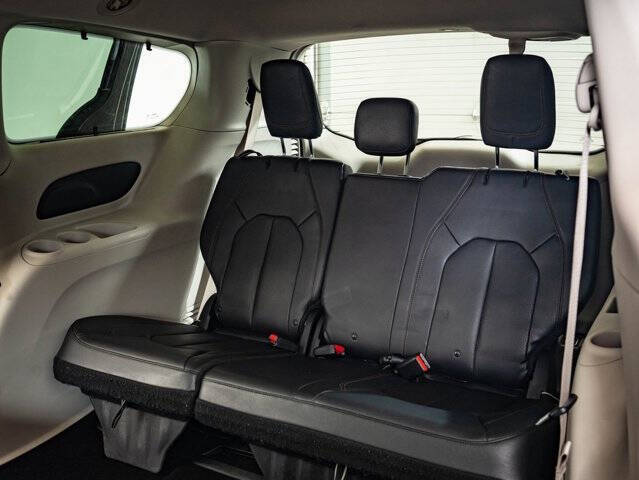 2019 Chrysler Pacifica Touring L