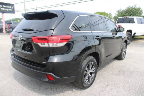 2019 Toyota Highlander LE