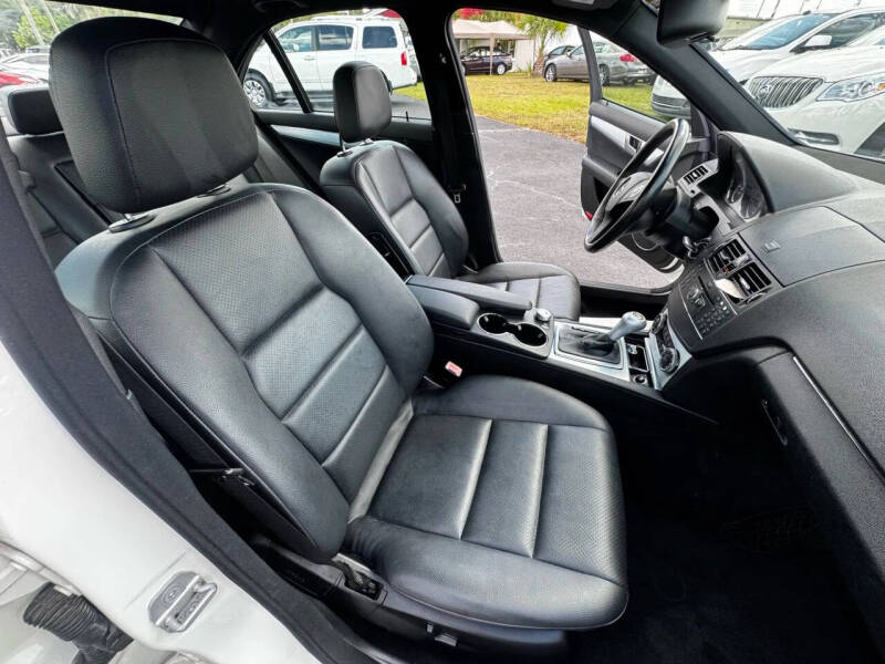 2009 Mercedes-Benz C-Class C 300 Sport