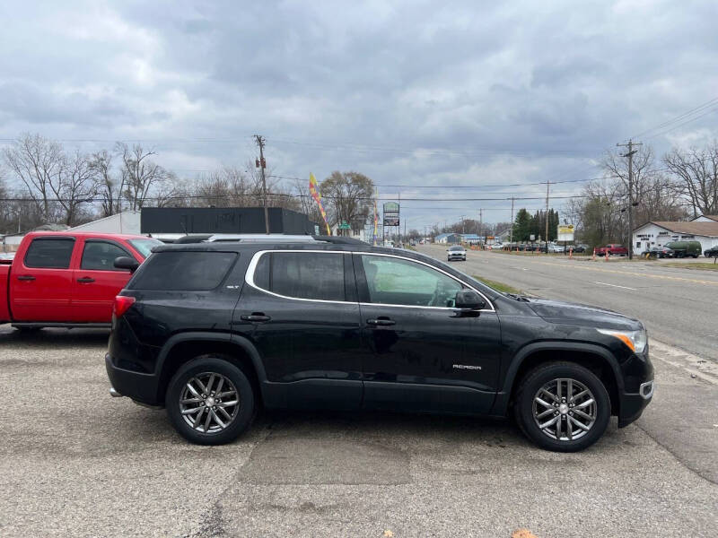2017 GMC Acadia SLT-1