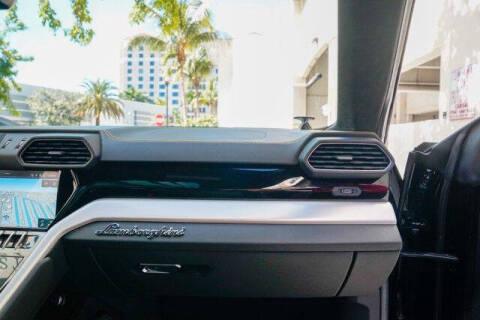 2022 Lamborghini Urus