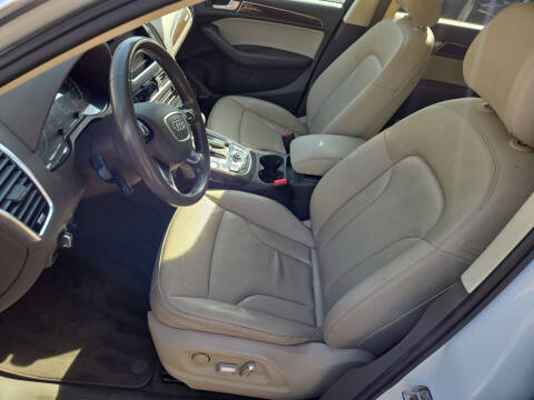 2016 Audi Q5 2.0T quattro Premium Plus