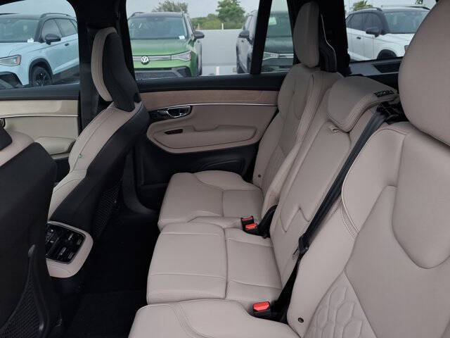 2026 Volvo XC90 B6 Plus 7P