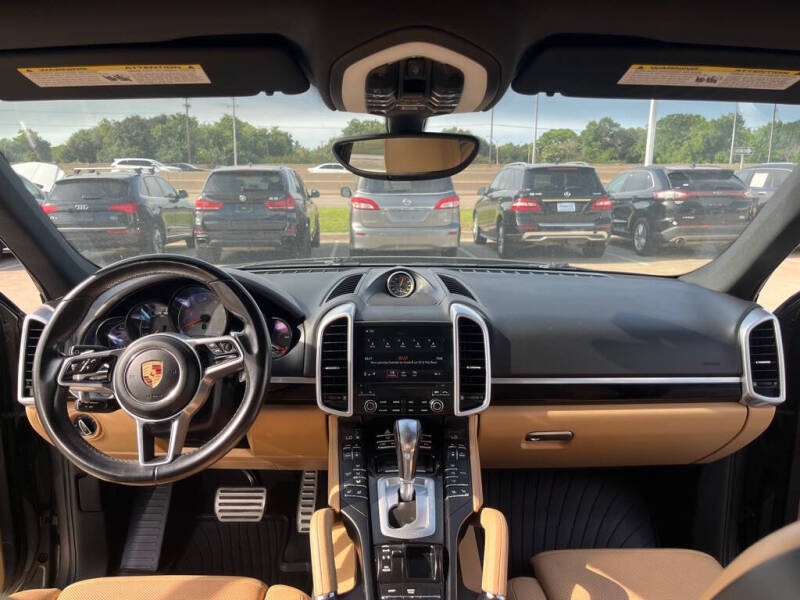 2017 Porsche Cayenne S