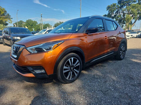 2019 Nissan Kicks SR