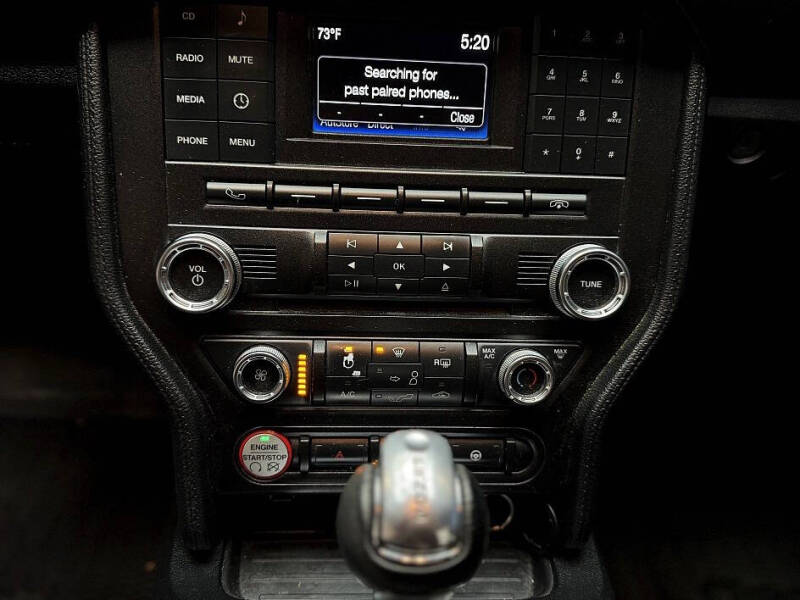 2017 Ford Mustang V6